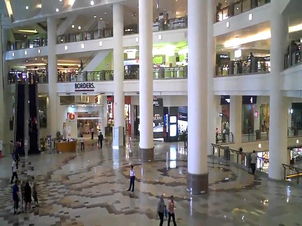 10 Best Places for Shopping in Malaysia