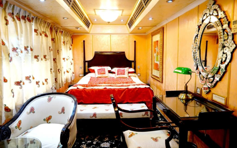 Personal cabin onboard the Palace on Wheels