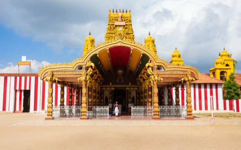 Nallur Kandaswamy Kovil Temple