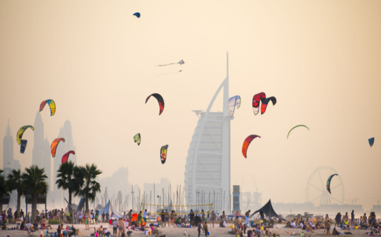 Kite surfers at Kite Beach, Dubai 