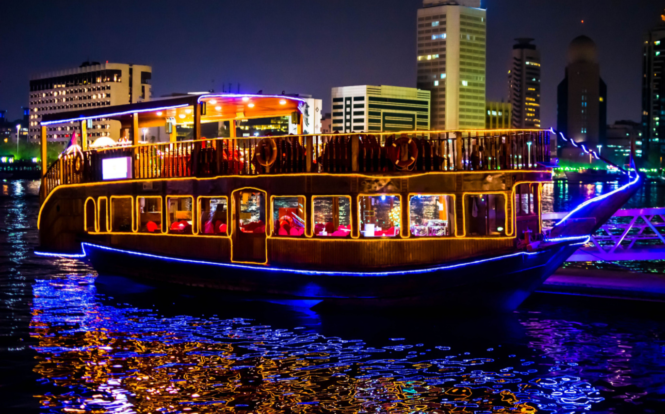 Dhow Cruise in Dubai! - Akbar Travels Blog