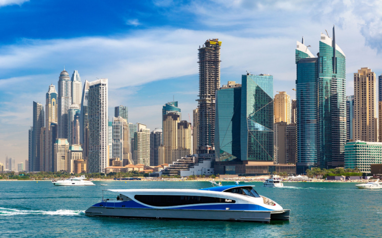 Ferries in Dubai