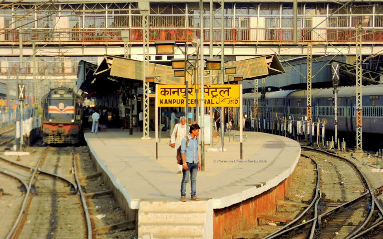Platform at Kanpur Station