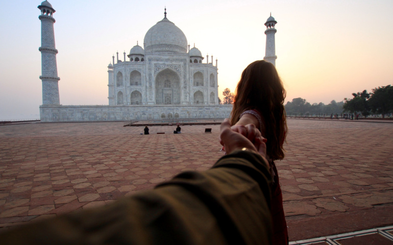 Couple at Taj Mahal, Agra