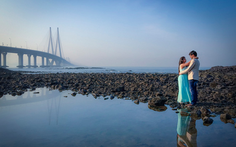 Pre-wedding photoshoot at Bandstand
