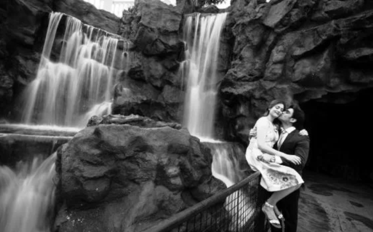 Pre-wedding photoshoot at Adlabs Imagicaa (Waterfall at the Lagoon)