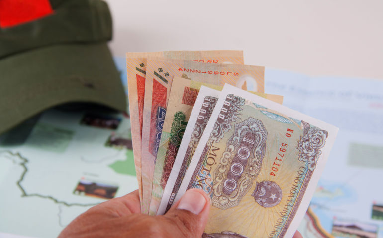 Vietnam Currency
