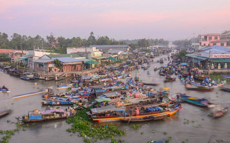 floating markets in Vietnam- Nga Nam