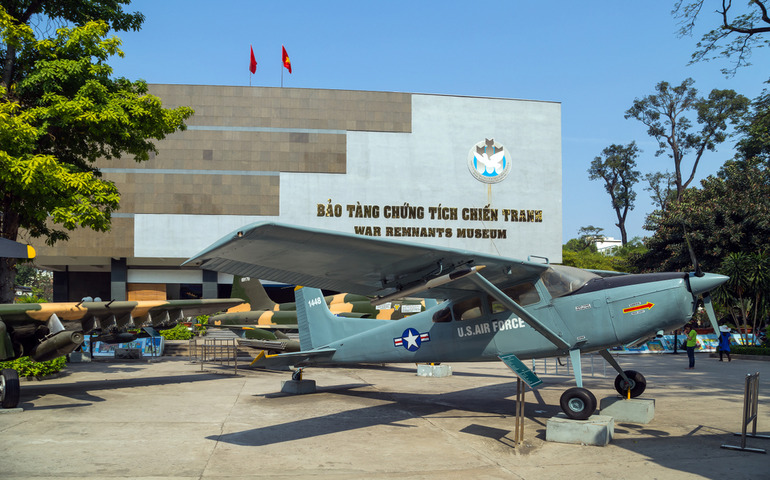 Vietnam travel tips- Vietnam War Memorial 