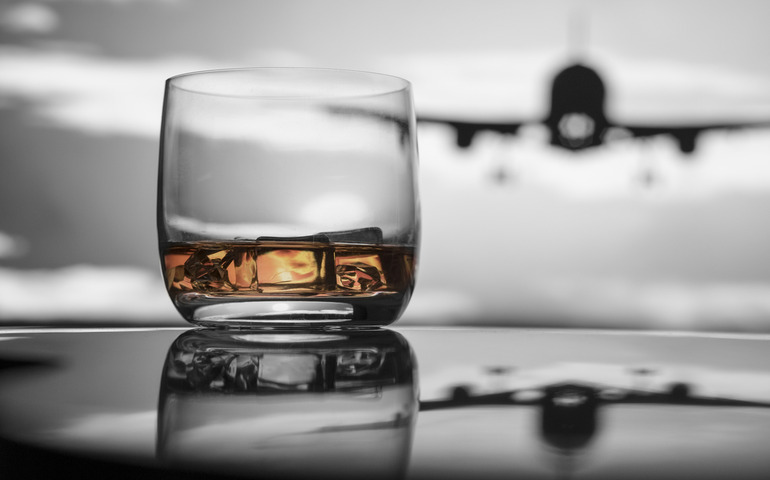 things to avoid on a flight- intoxicants