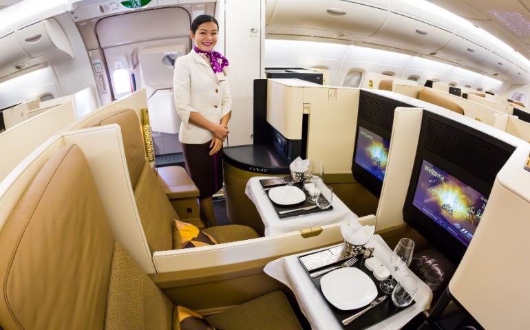  Etihad Airways business class luxury seats.