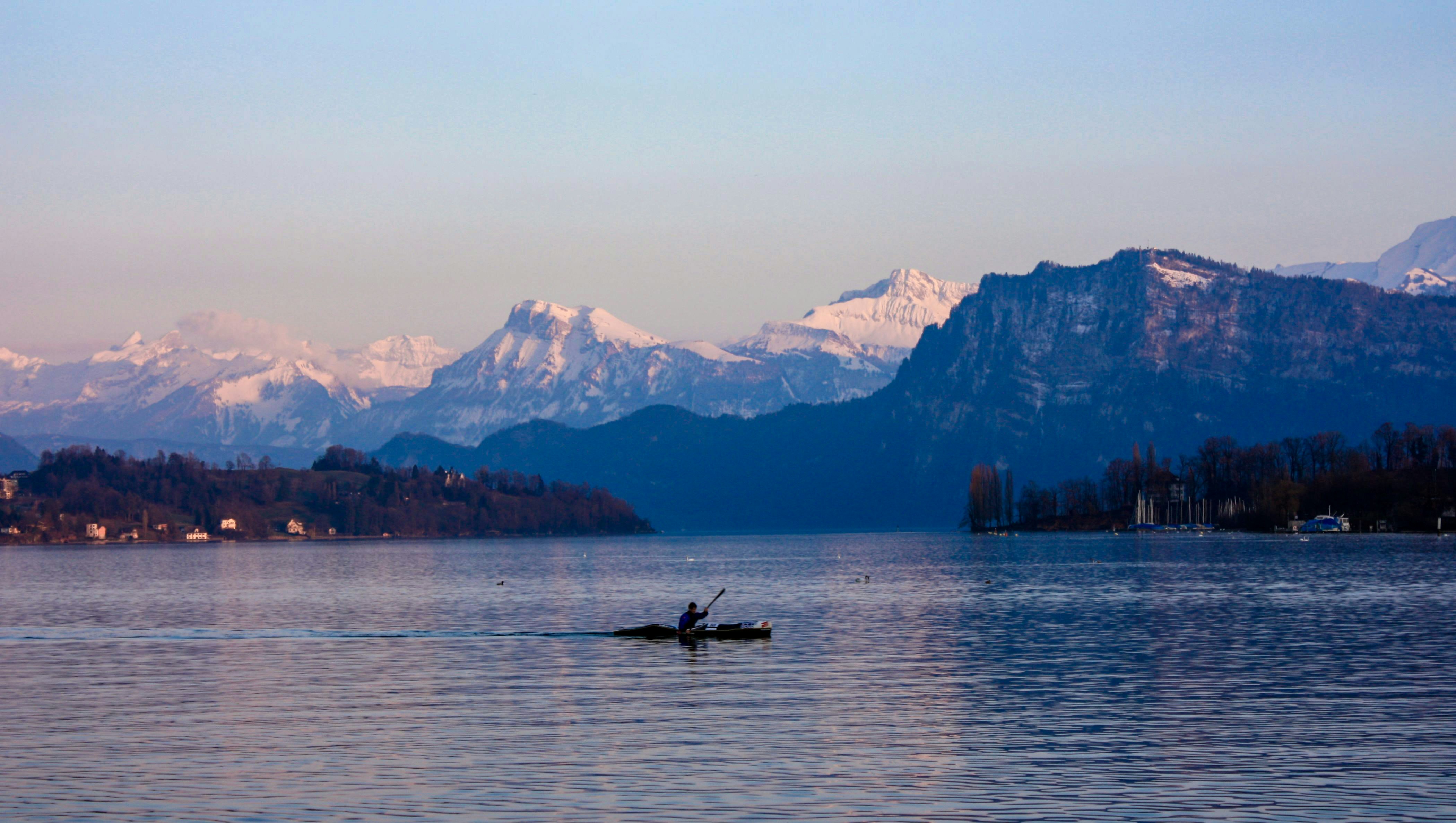 Dal Lake - Jewel in the Crown of Kashmir