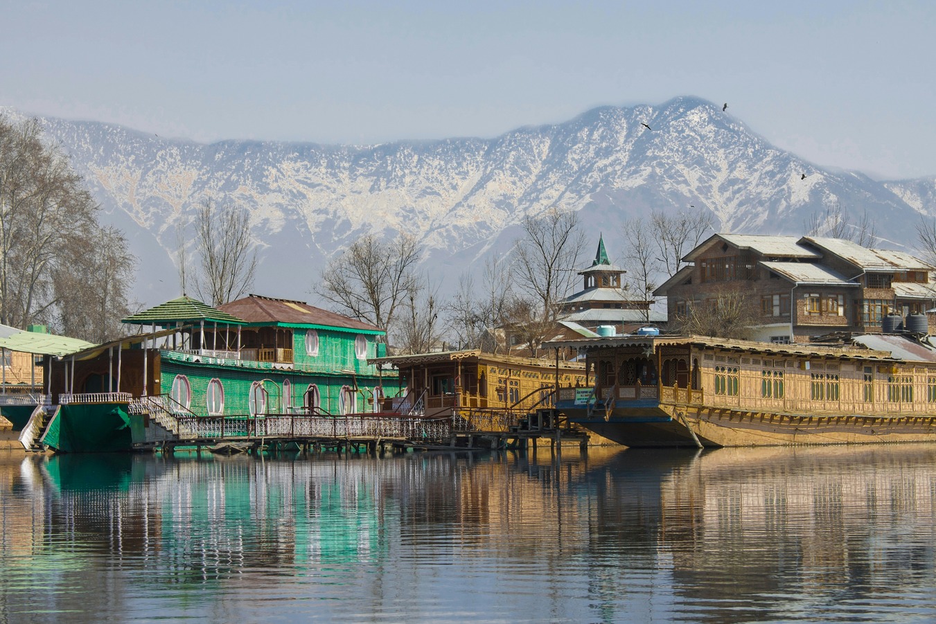 Ten Best Places To Visit In Srinagar