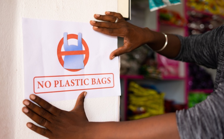 No plastic bags allowed in Kenya