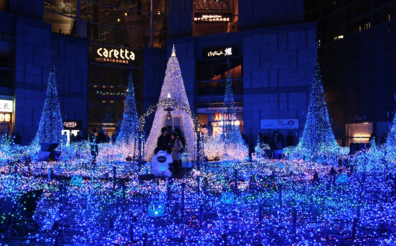 Christmas lights at Shiodome