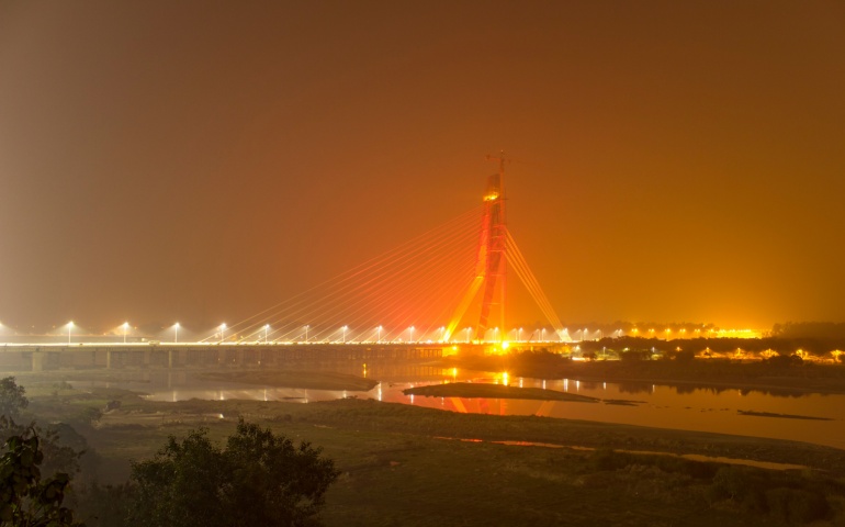 Nighttime view of Yamuna Bridge